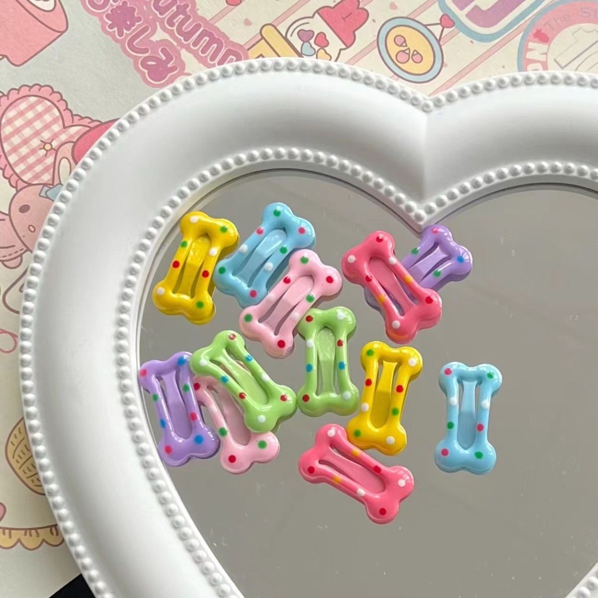 Candy Bone Mini Clips