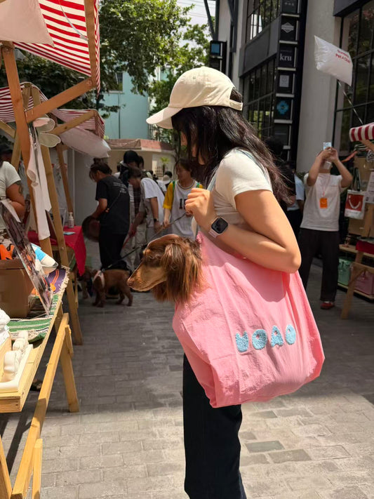 Pinky Tote Bag