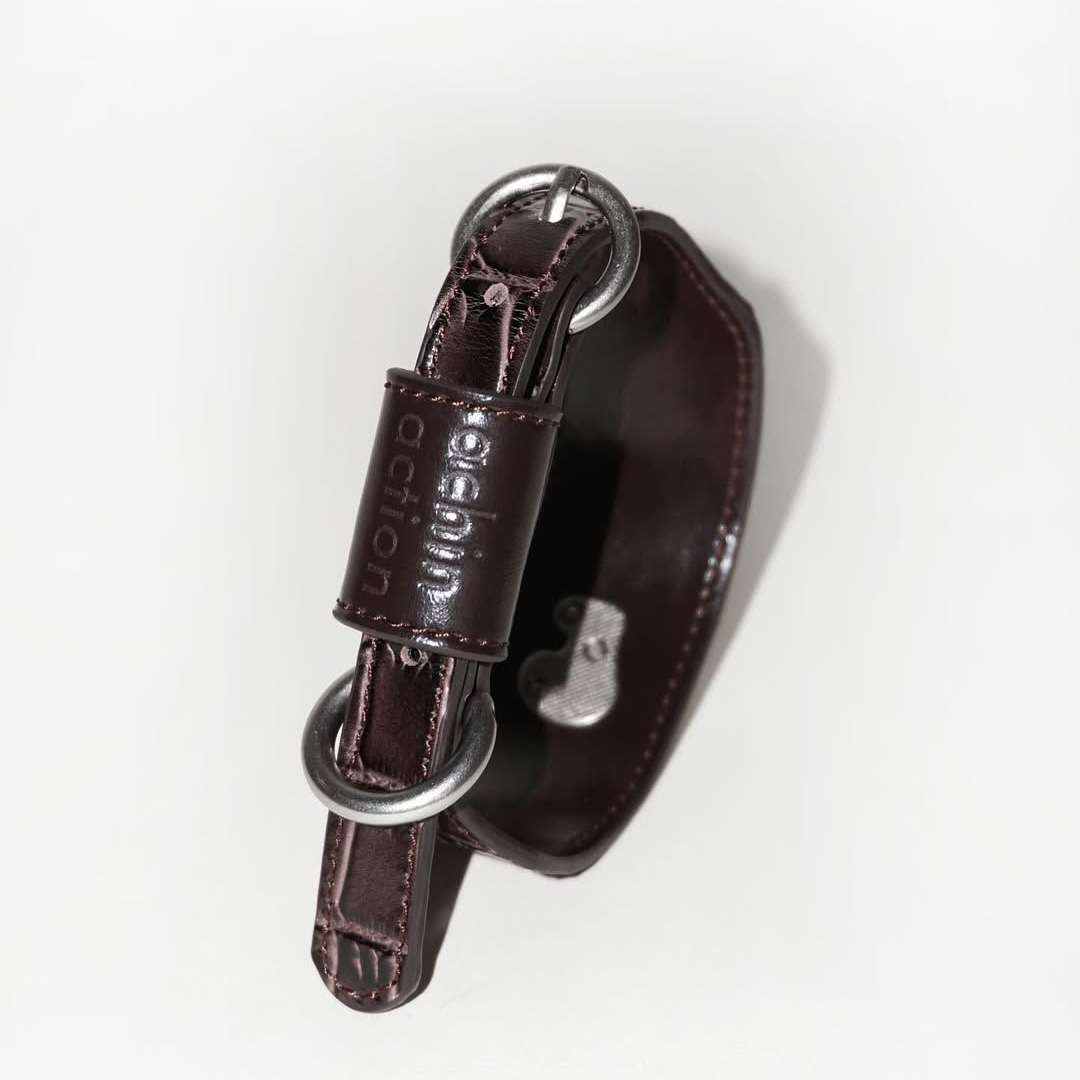Wide Leather Dog Collar – For Small & Medium Dogs